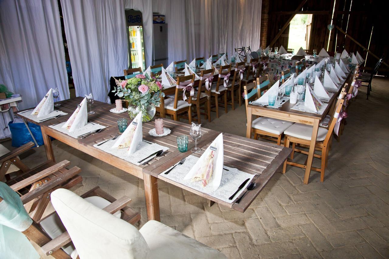 Chateau Nightingales Hostoun Экстерьер фото